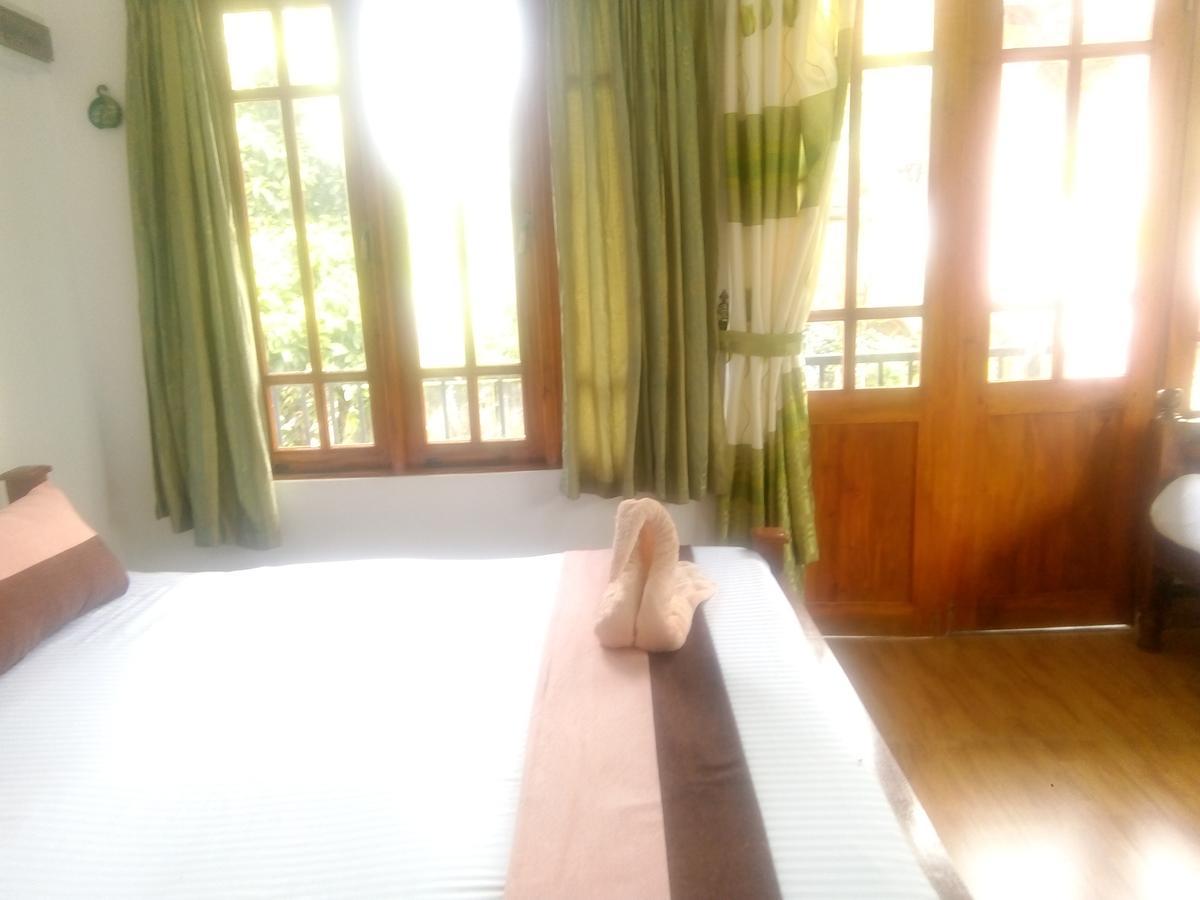 Trinish Homestay Hatton Exteriör bild