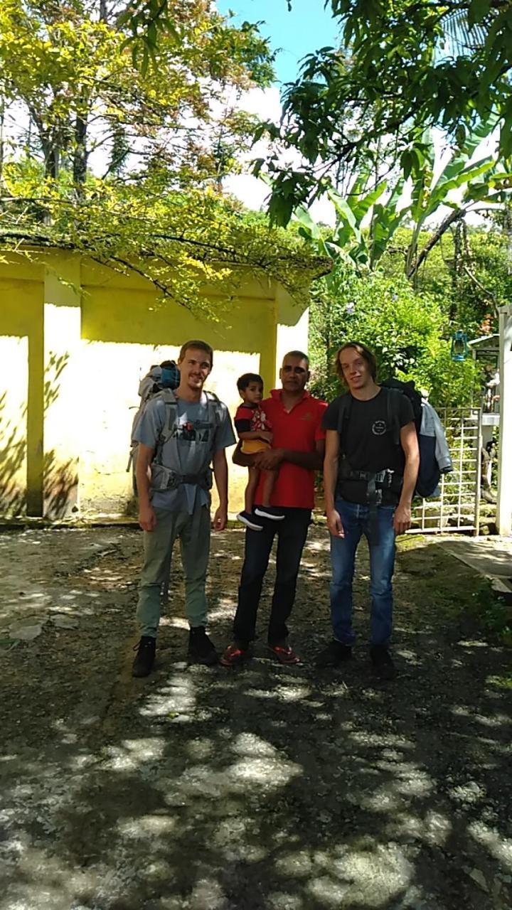 Trinish Homestay Hatton Exteriör bild